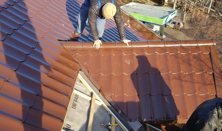 Executam orice tip de acoperisuri